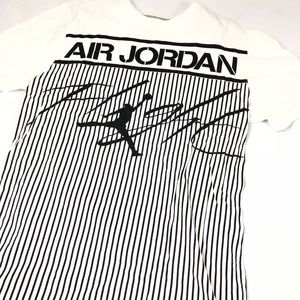 White Jordan tee size large